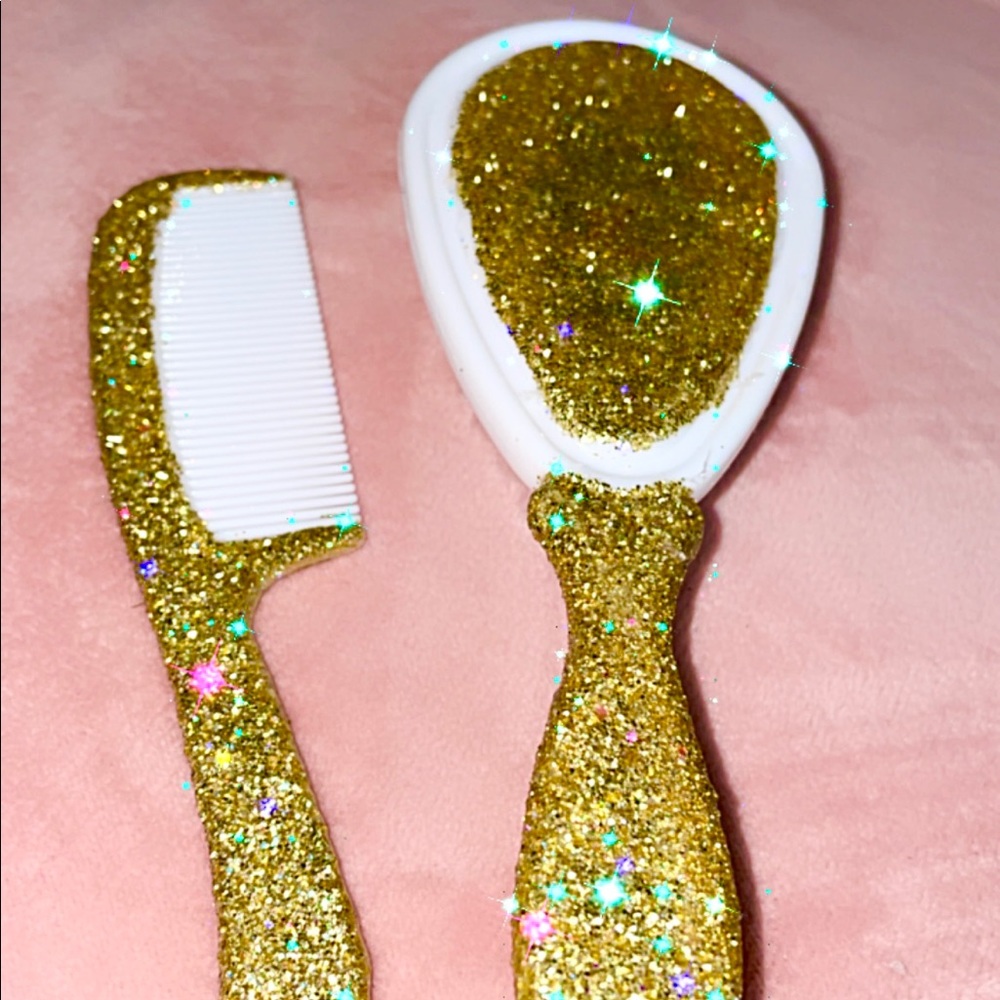 Gold glitter baby brush and comb
